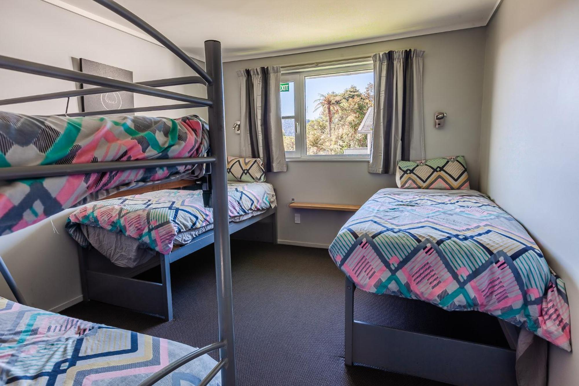 Ivorytowers Hostel Fox Glacier